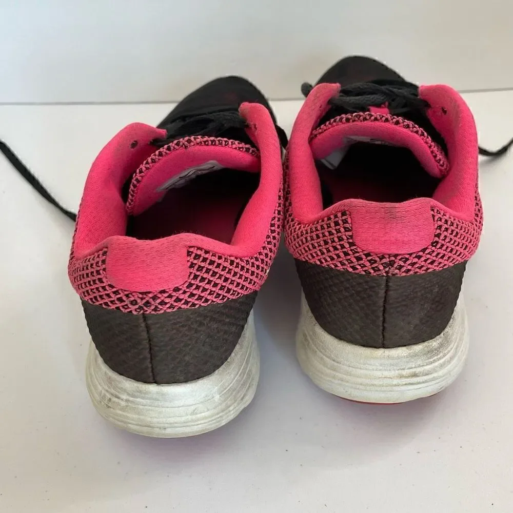 Nike| Revolution 3| pink and black